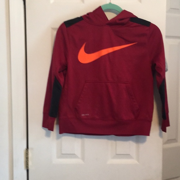 Nike Other - NIKE LIGHT WEIGHT HOODED SWEATSHIRT